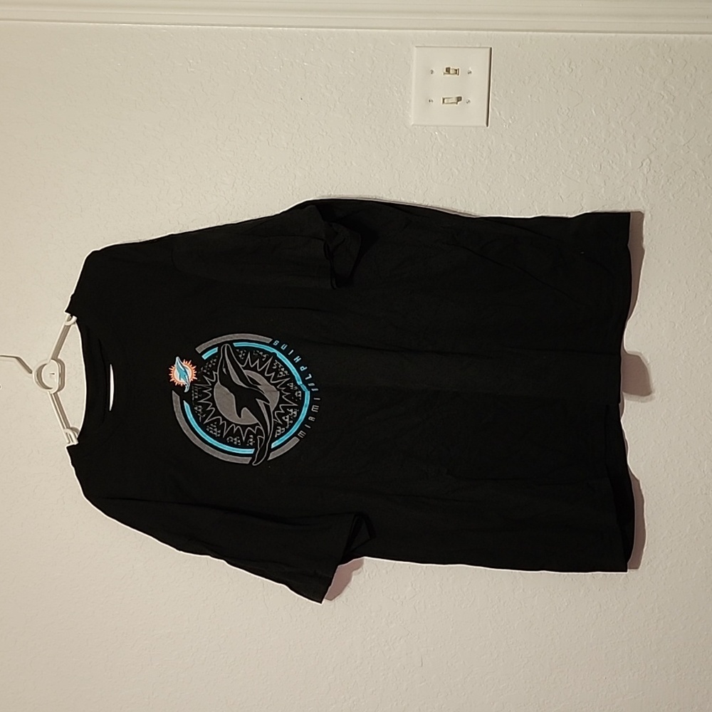 Mens miami dolphins tshirt